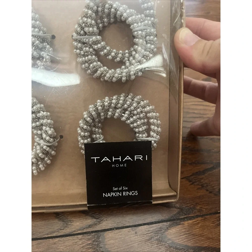 Tarari Set Of 6 Swirled Beaded White‎ Silver Napkin Rings